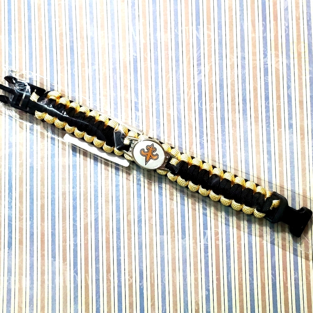 🙏 HAND CRAFTED New Orleans Saints paracord bracelet women